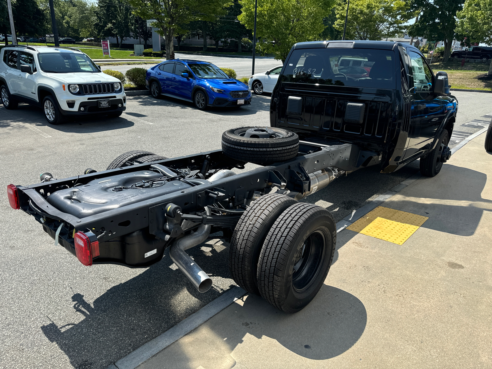 2024 Ram 3500 Chassis Cab Tradesman 4WD Reg Cab 84 CA 167.5 WB 6