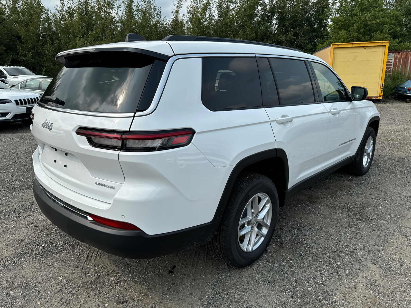 2024 Jeep Grand Cherokee L Laredo 6