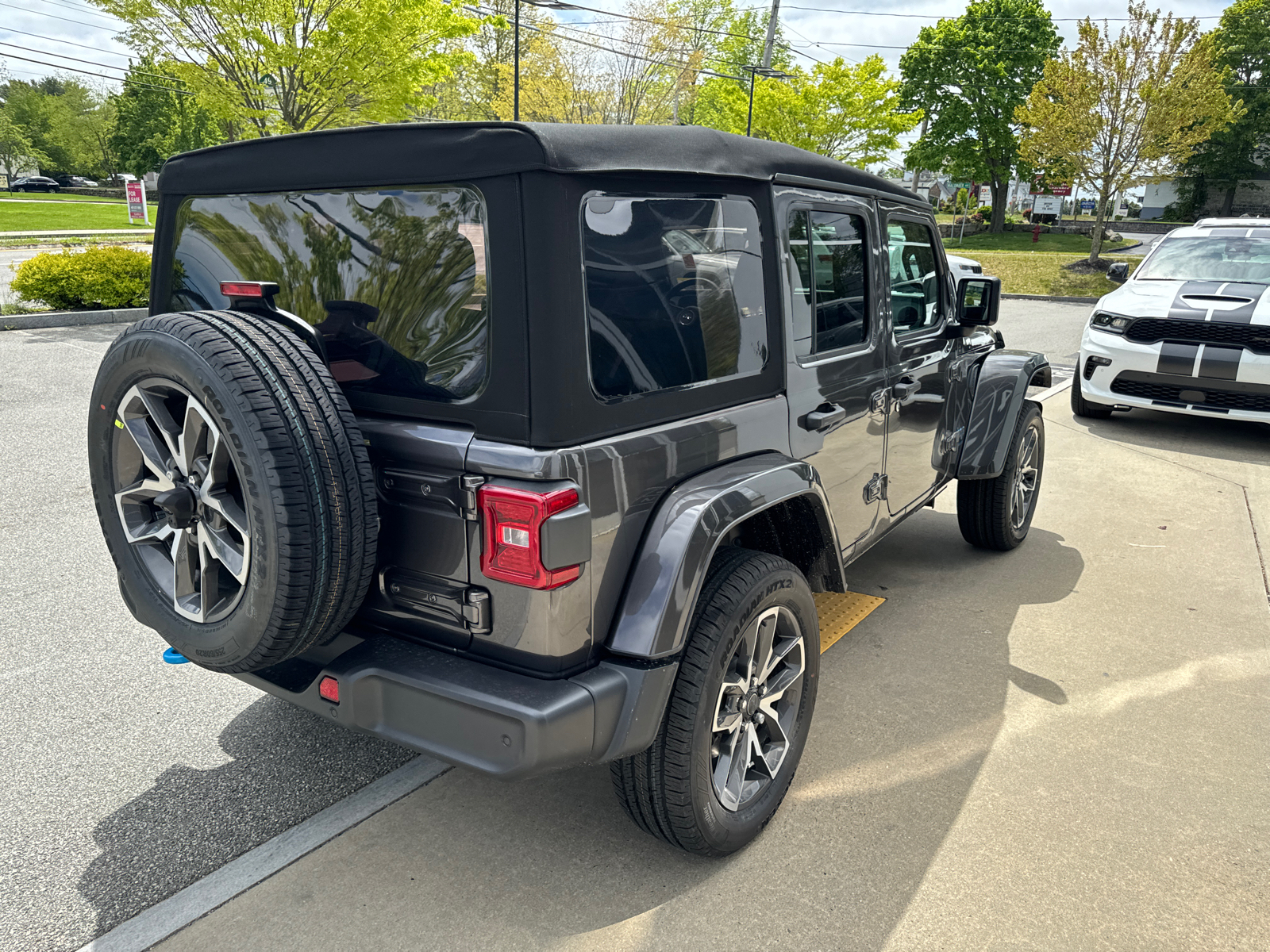 2024 Jeep Wrangler 4xe Sport S 6