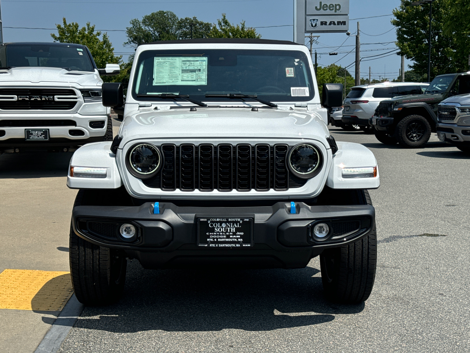 2024 Jeep Wrangler 4xe Sport S 37