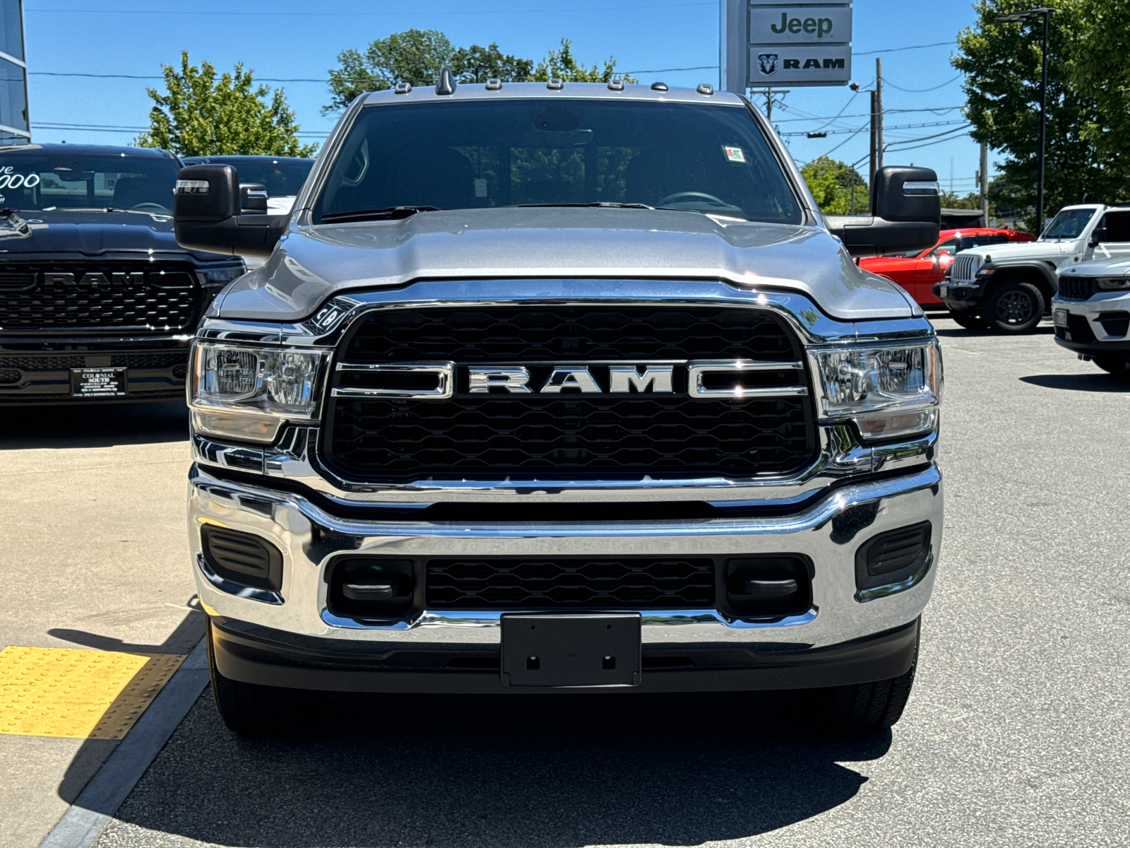 2023 Ram 3500 Tradesman 4x4 Crew Cab 64 Box 38