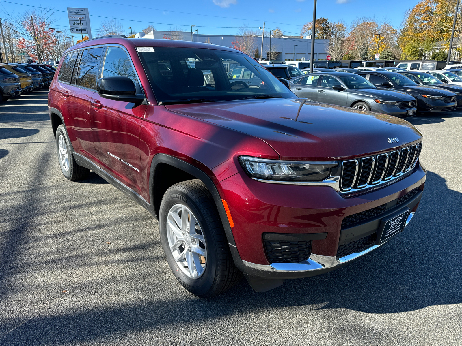 2024 Jeep Grand Cherokee L Laredo 8