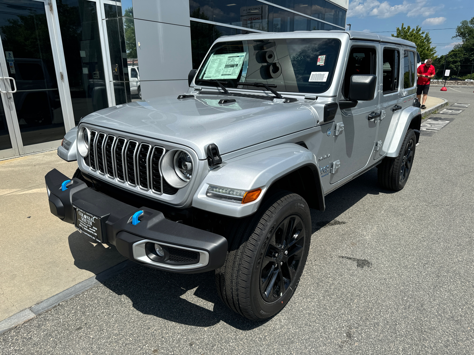 2024 Jeep Wrangler 4xe Sahara 2