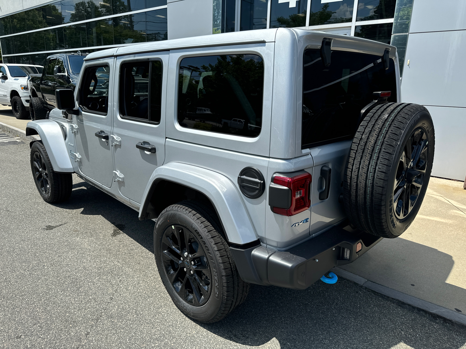 2024 Jeep Wrangler 4xe Sahara 4