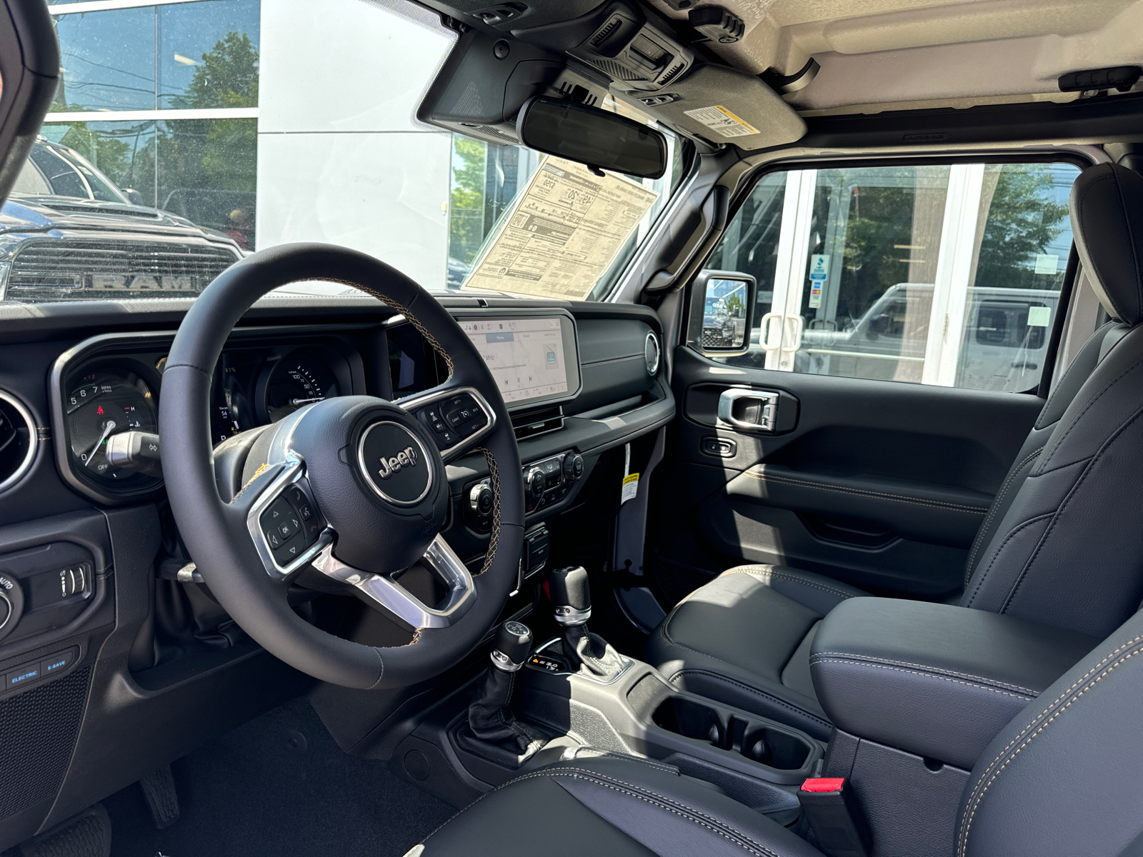 2024 Jeep Wrangler 4xe Sahara 12