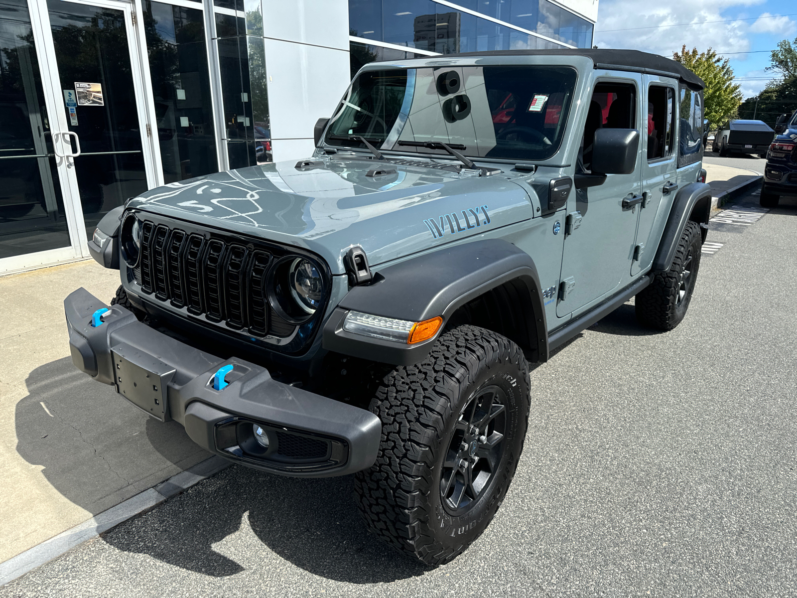 2024 Jeep Wrangler 4xe Willys 2