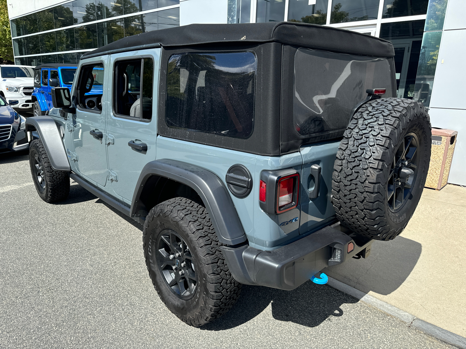 2024 Jeep Wrangler 4xe Willys 4