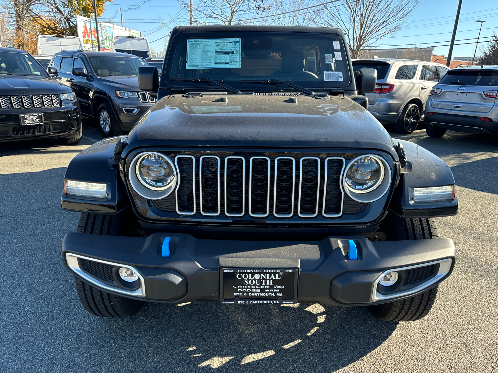 2024 Jeep Wrangler 4xe Sahara 9