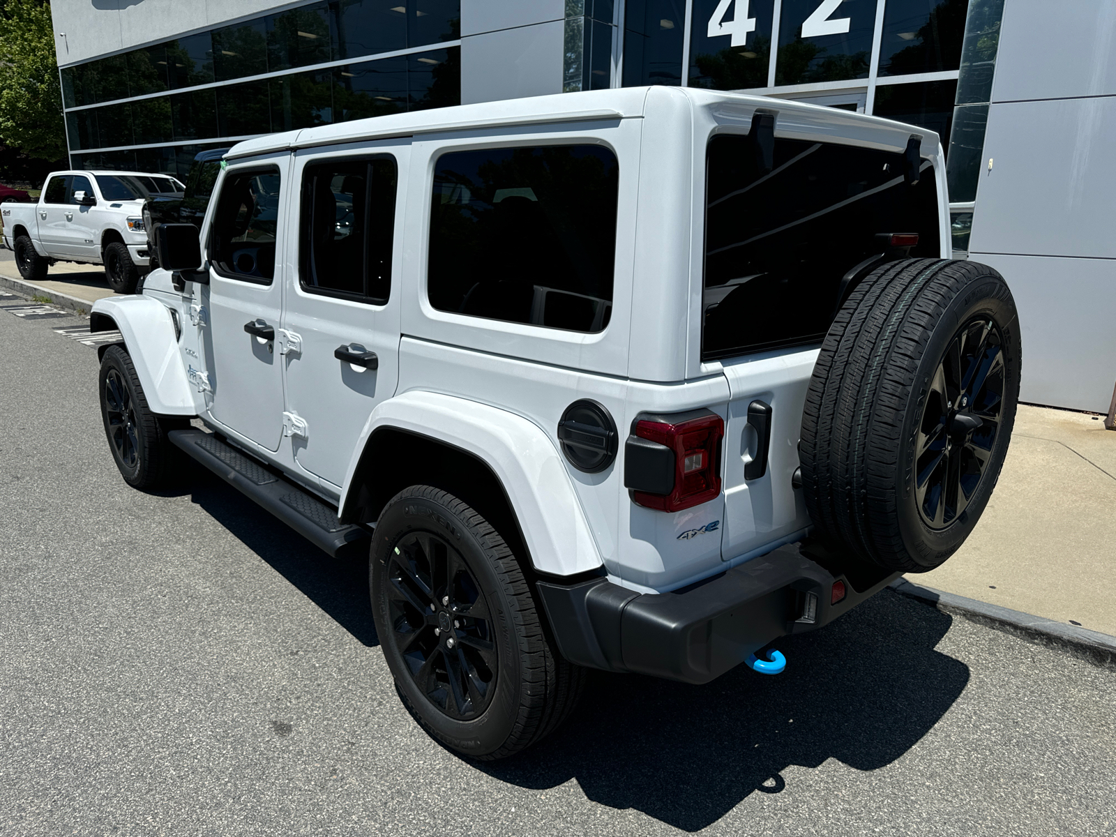 2024 Jeep Wrangler 4xe Sahara 4