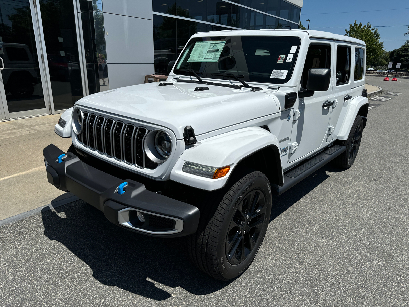 2024 Jeep Wrangler 4xe Sahara 2