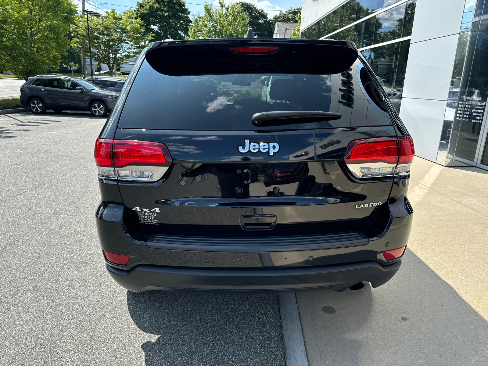 2021 Jeep Grand Cherokee Laredo E 5