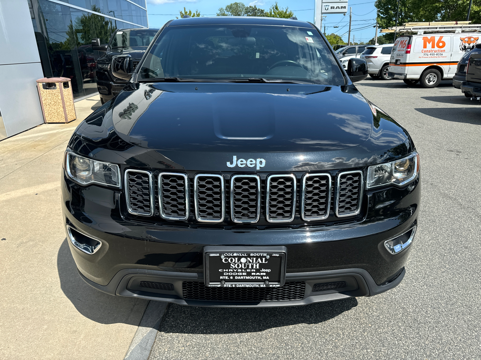 2021 Jeep Grand Cherokee Laredo E 9