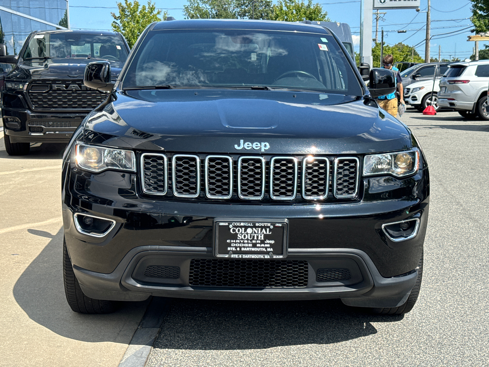 2021 Jeep Grand Cherokee Laredo E 37