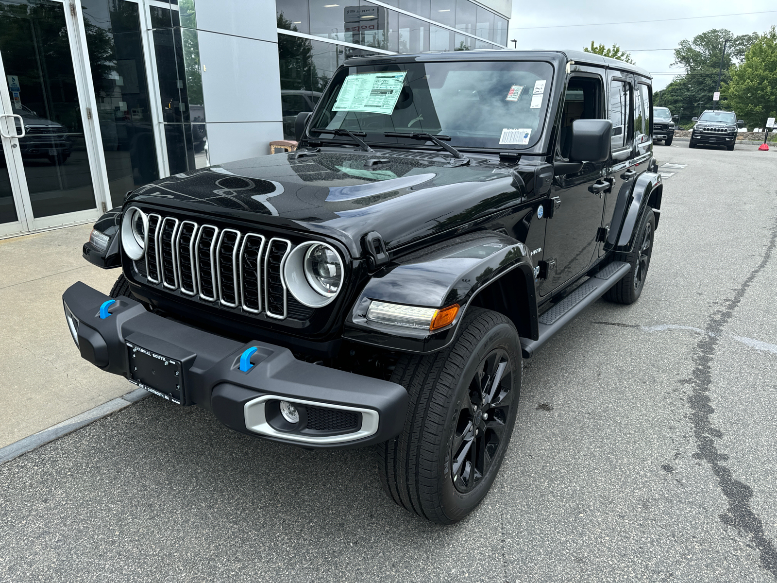 2024 Jeep Wrangler 4xe Sahara 2