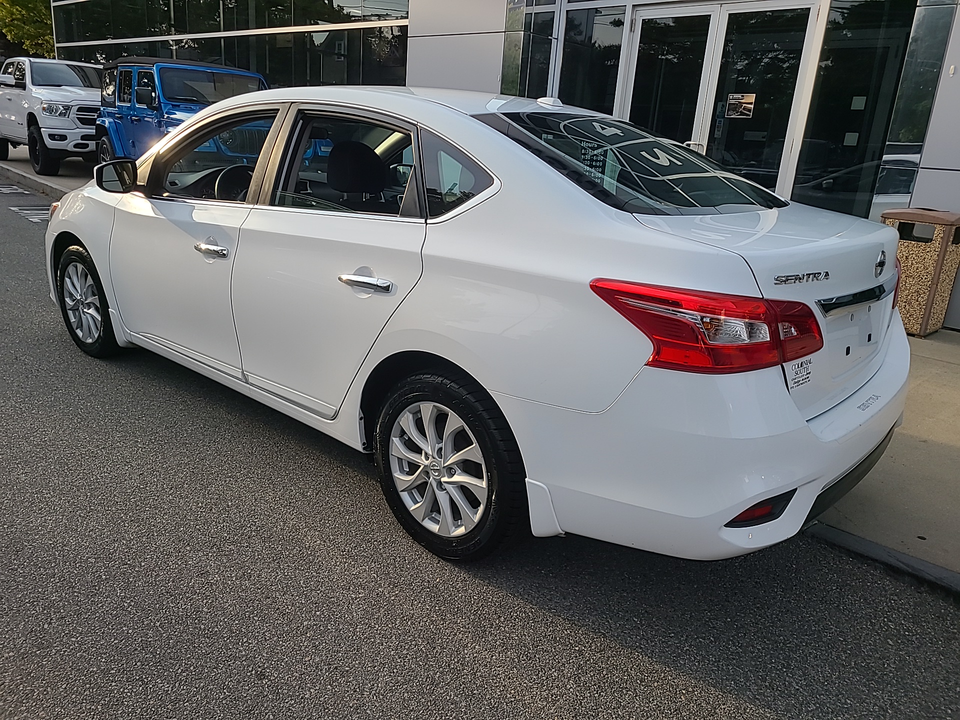 2018 Nissan Sentra SV 3