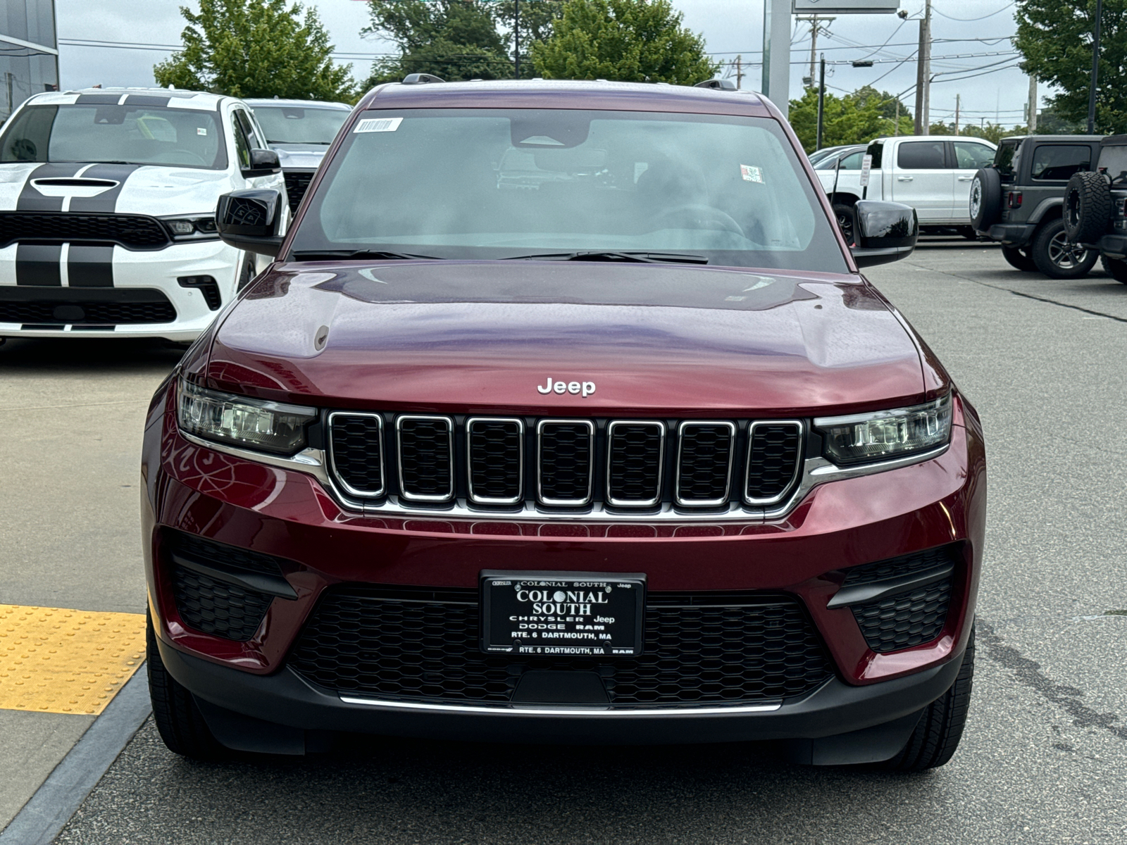 2024 Jeep Grand Cherokee Laredo 38