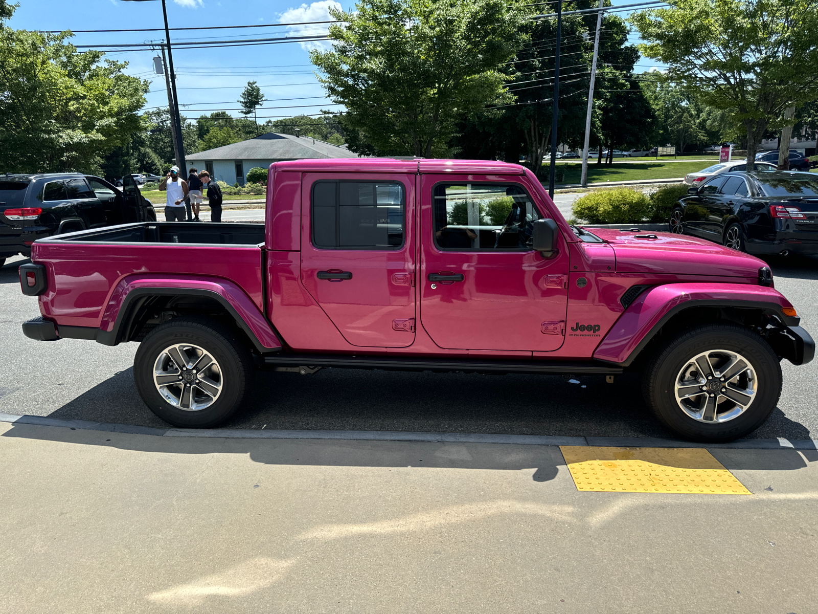 2024 Jeep Gladiator Sport S 4x4 7