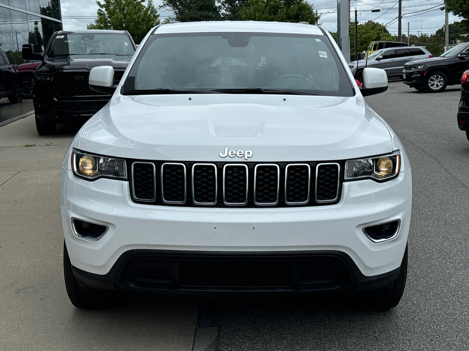 2022 Jeep Grand Cherokee WK Laredo X 37