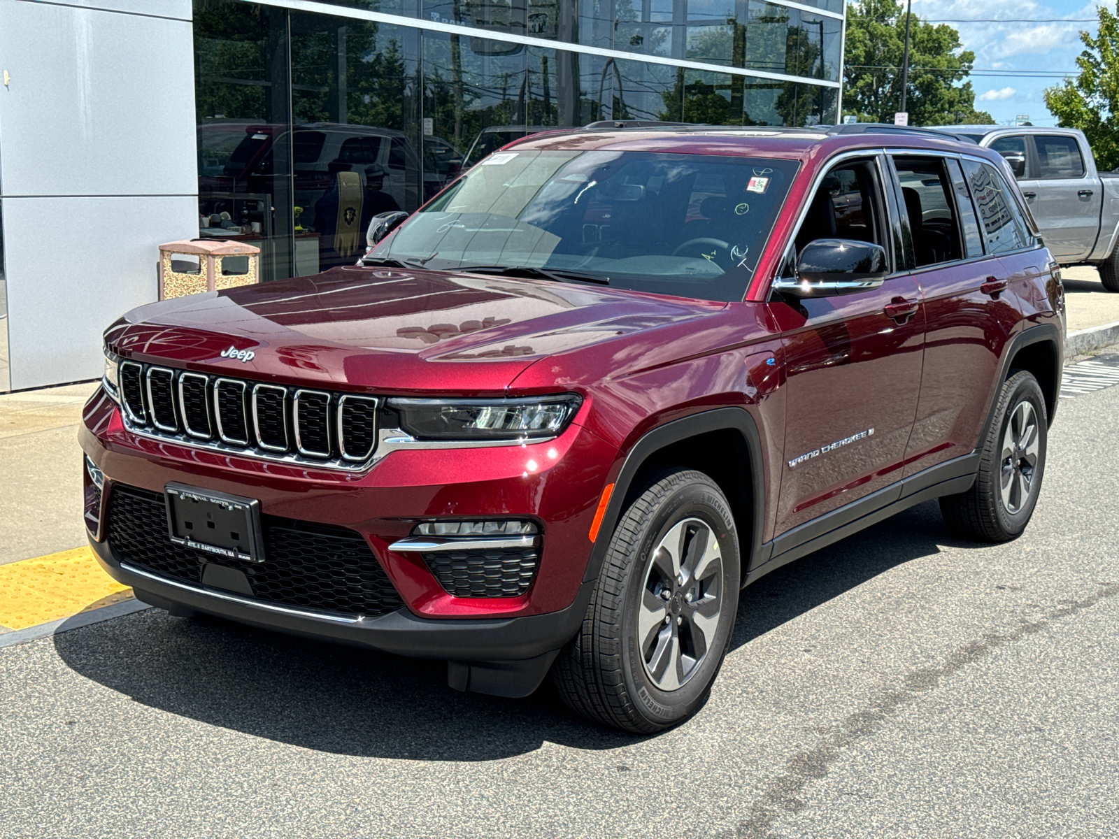 2024 Jeep Grand Cherokee 4xe CHEROKEE 1