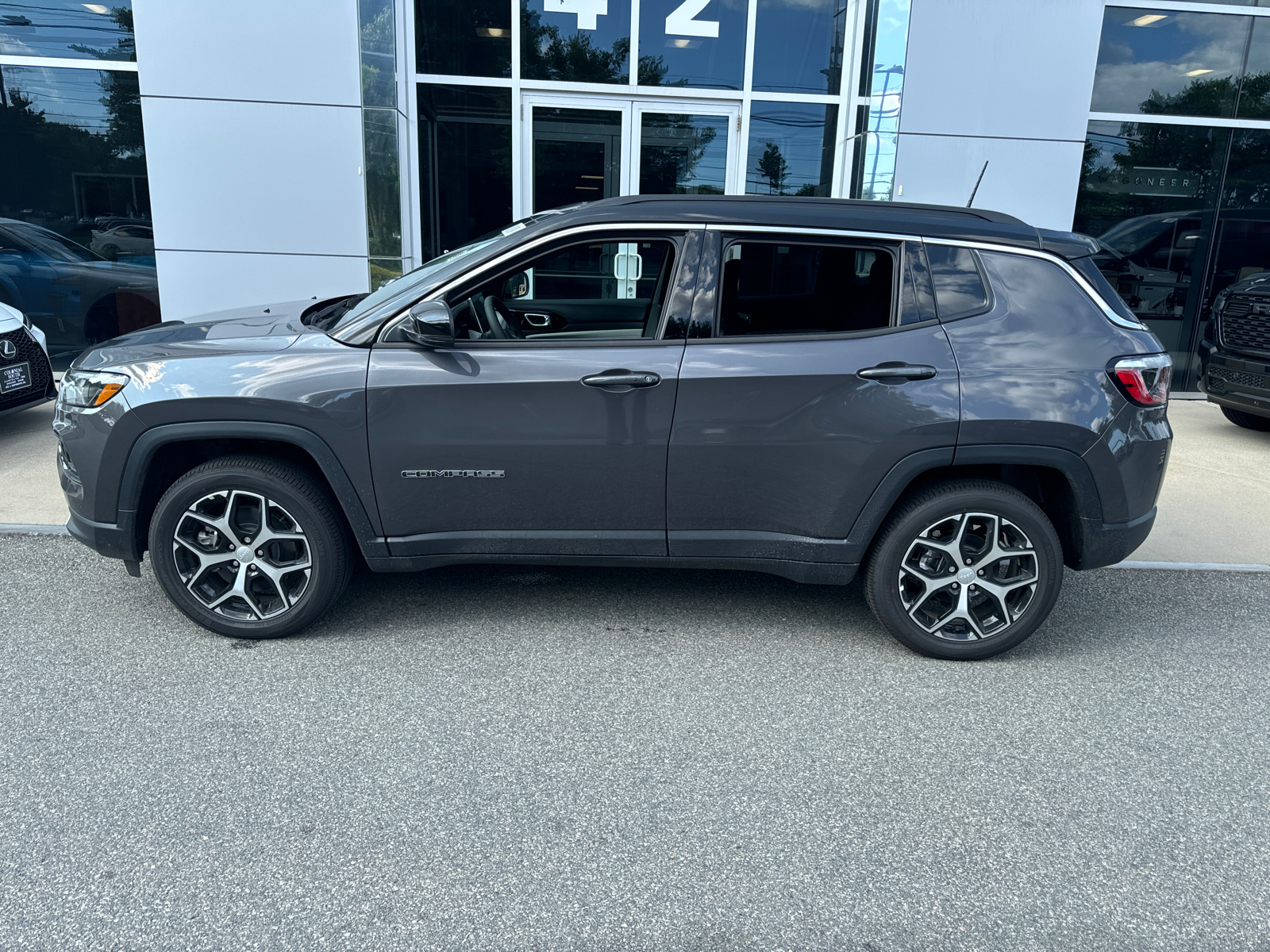 2024 Jeep Compass Limited 3