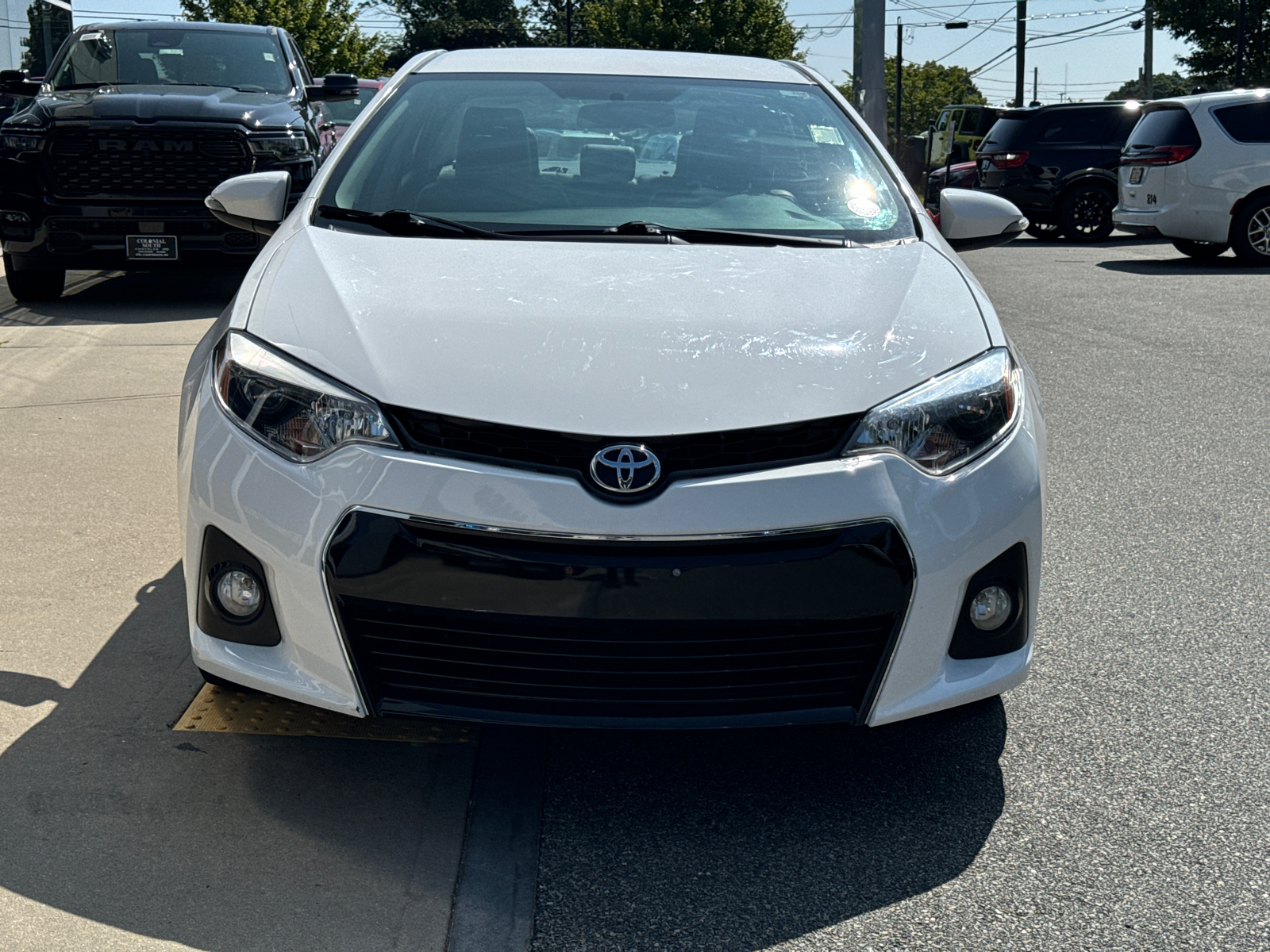 2014 Toyota Corolla S Plus 36