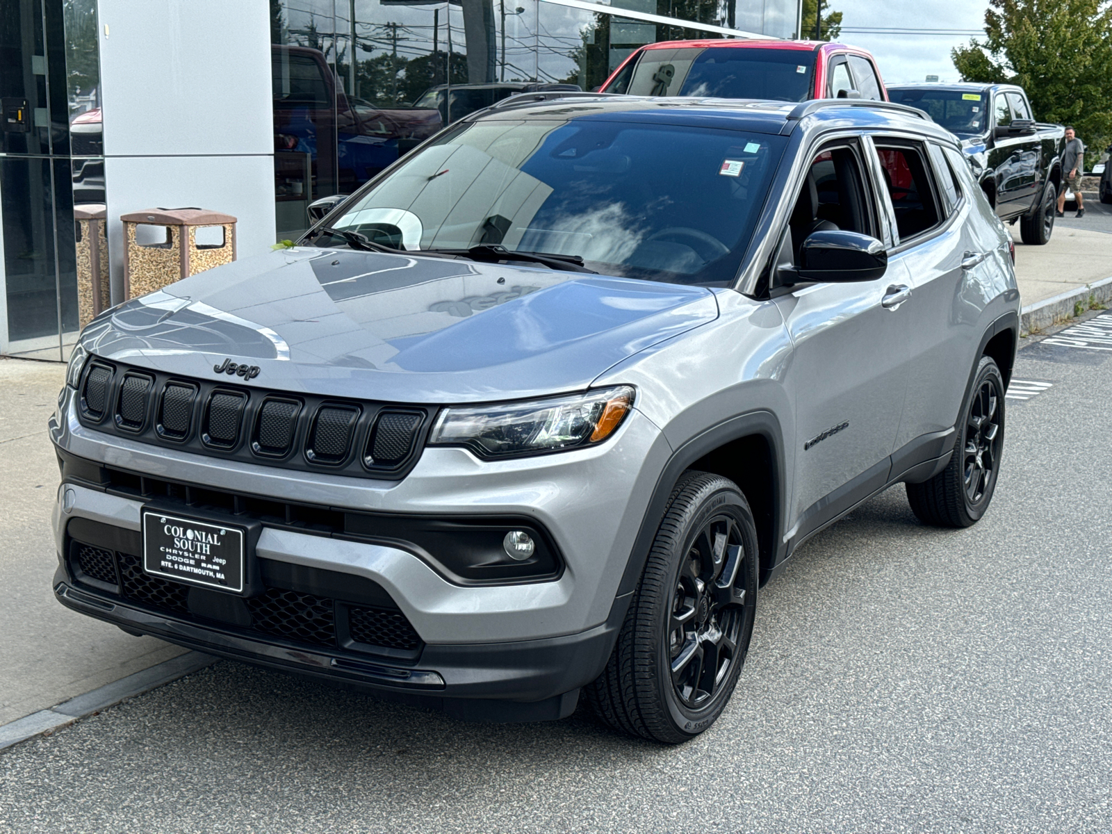 2022 Jeep Compass Altitude 1