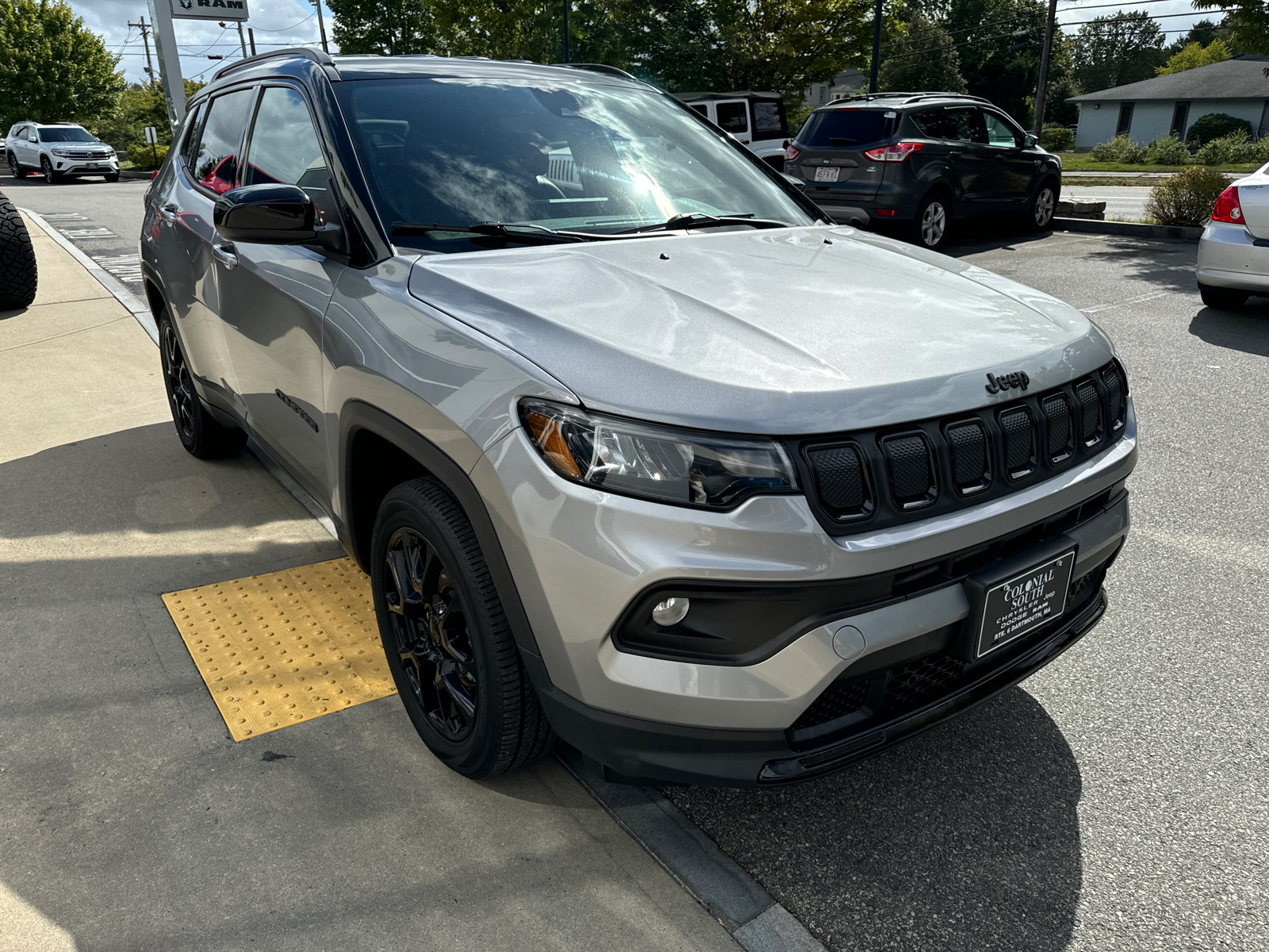 2022 Jeep Compass Altitude 8