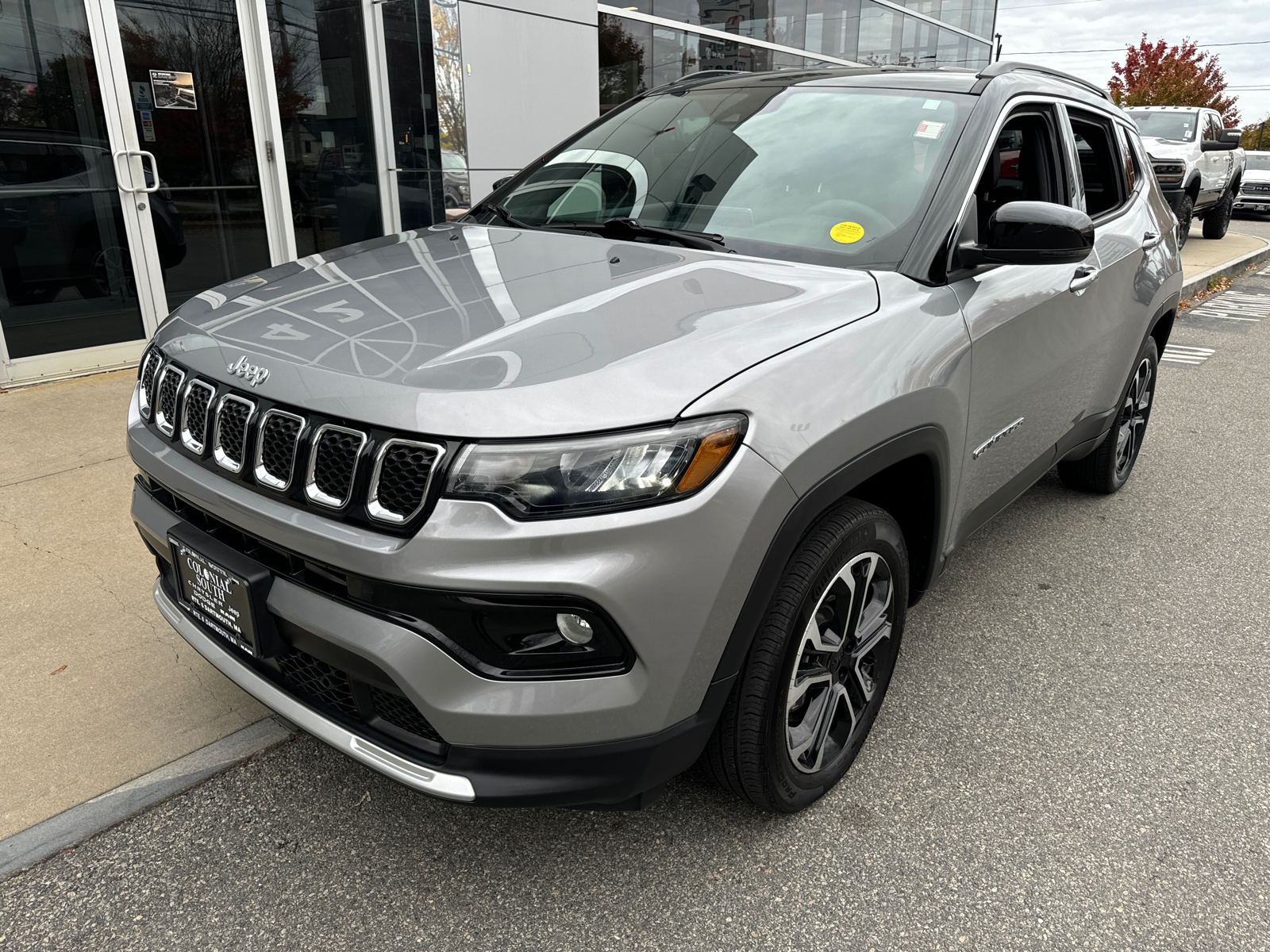 2023 Jeep Compass Limited 2