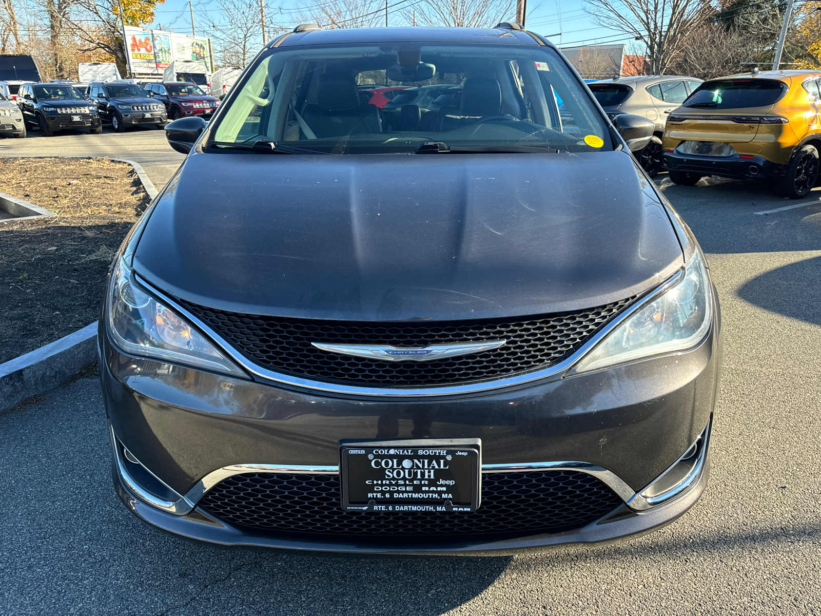 2017 Chrysler Pacifica Touring-L 9