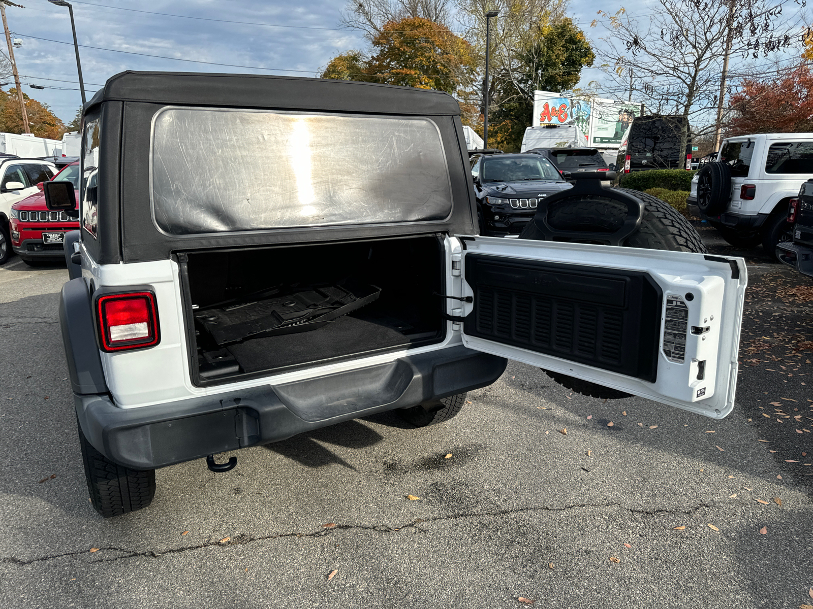 2021 Jeep Wrangler Unlimited Sport S 36