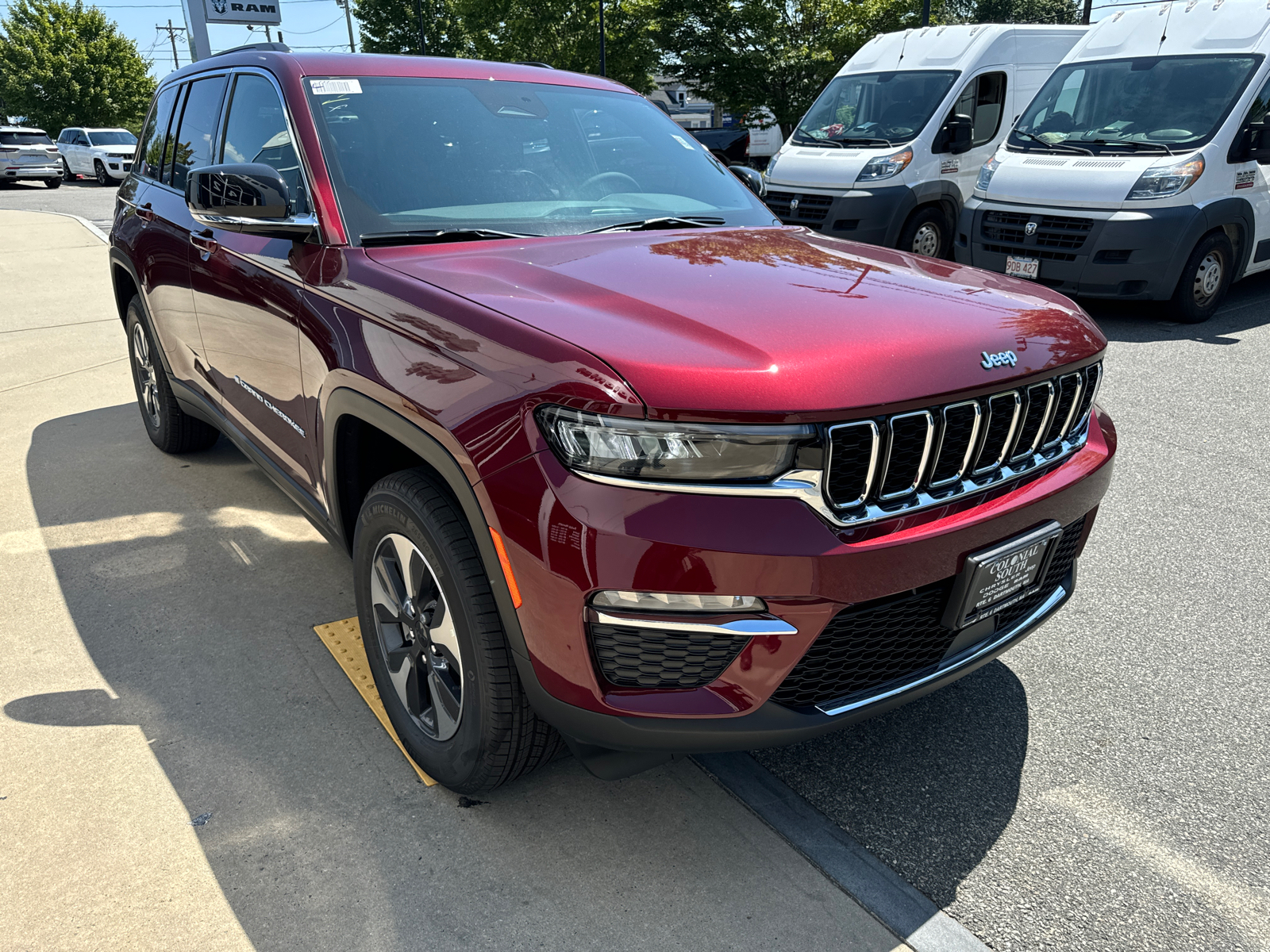 2024 Jeep Grand Cherokee 4xe CHEROKEE 8