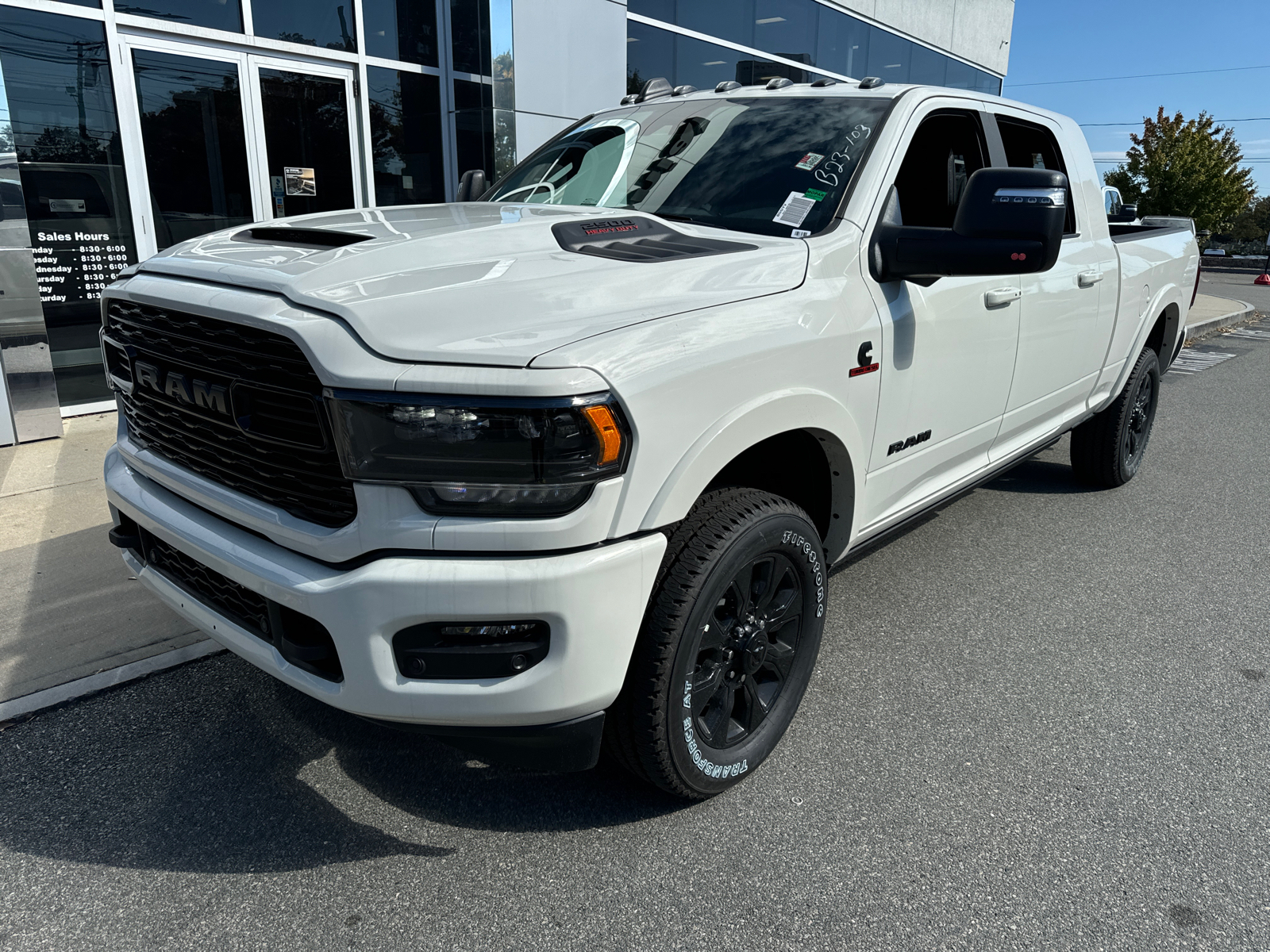 2024 Ram 2500 Limited 4x4 Mega Cab 64 Box 2