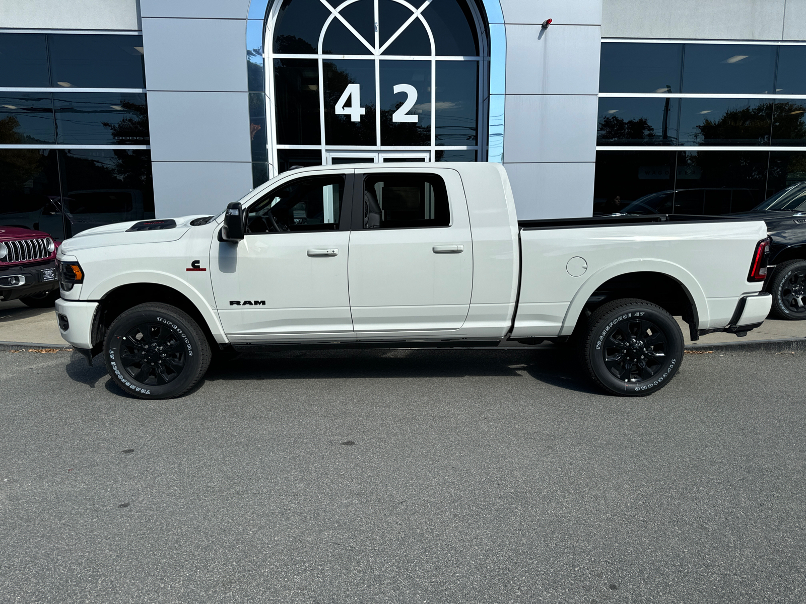 2024 Ram 2500 Limited 4x4 Mega Cab 64 Box 3