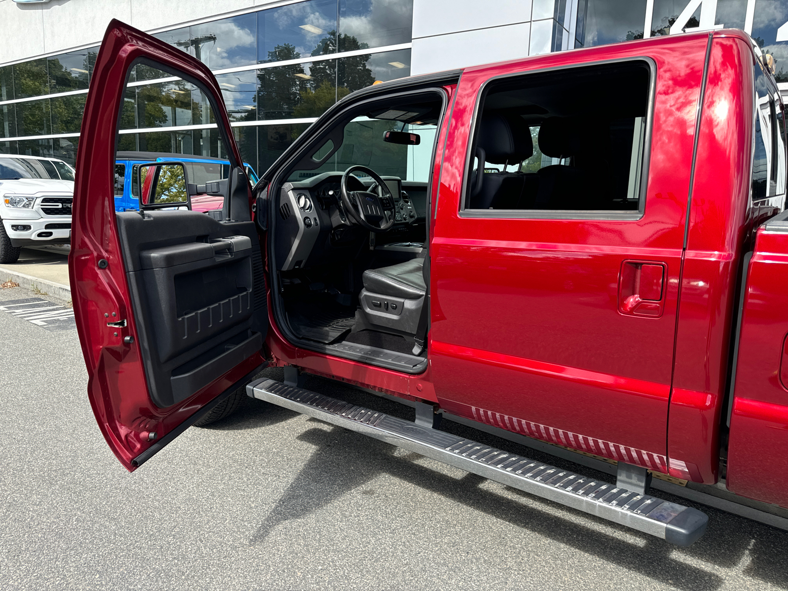 2016 Ford Super Duty F-250 SRW Lariat 4WD Crew Cab 156 11