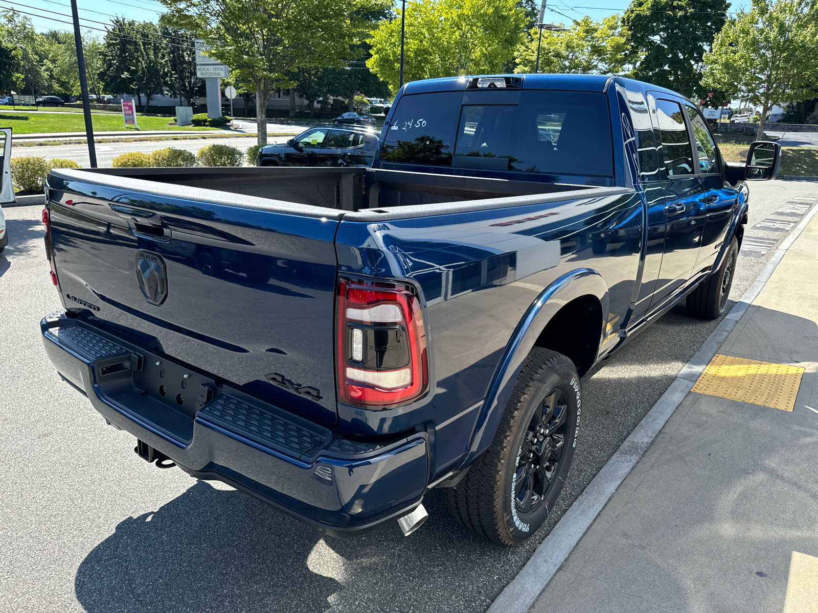 2024 Ram 2500 Limited 4x4 Mega Cab 64 Box 6