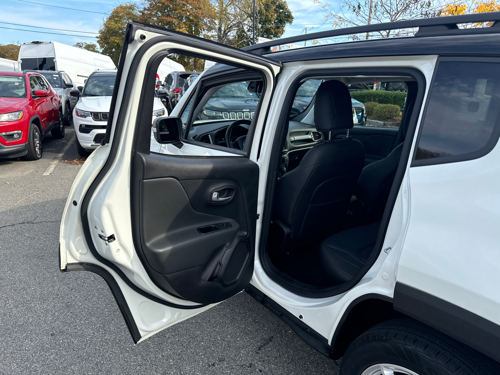 2021 Jeep Renegade Limited 30