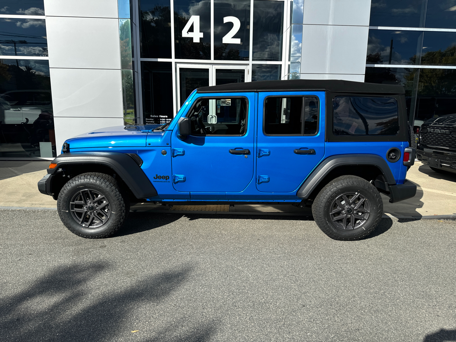 2024 Jeep Wrangler Sport S 3