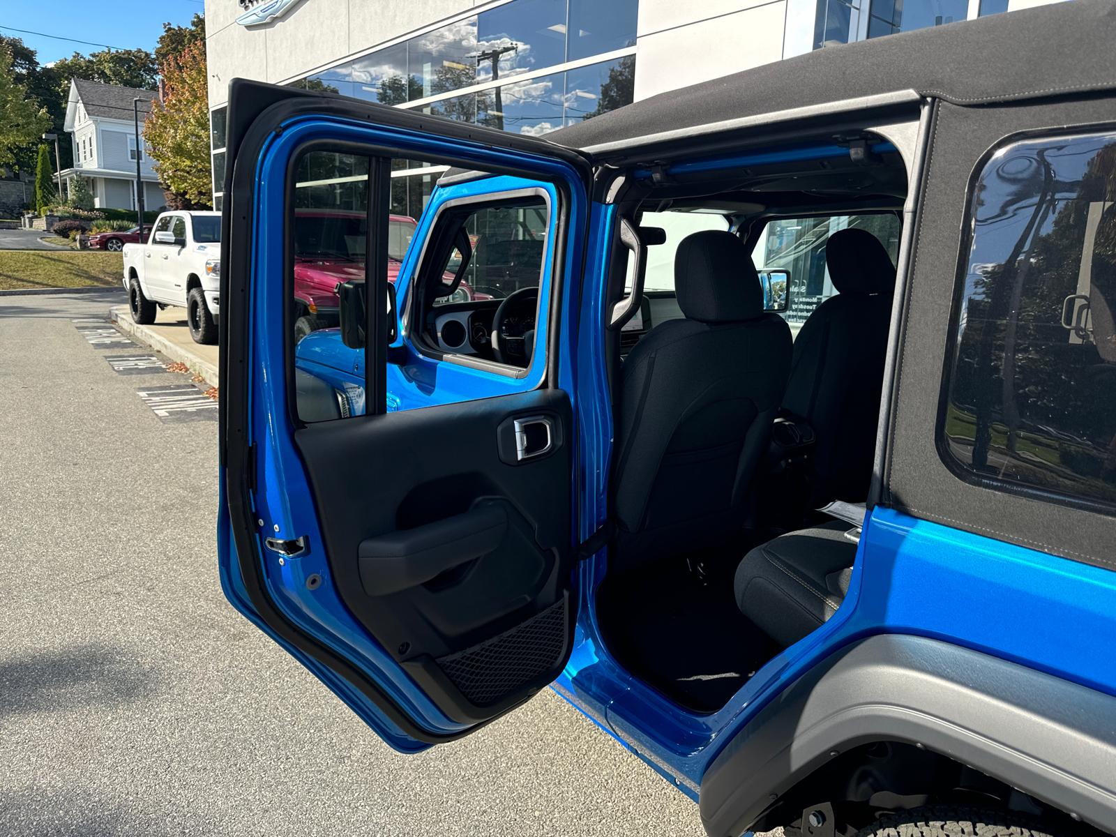 2024 Jeep Wrangler Sport S 29