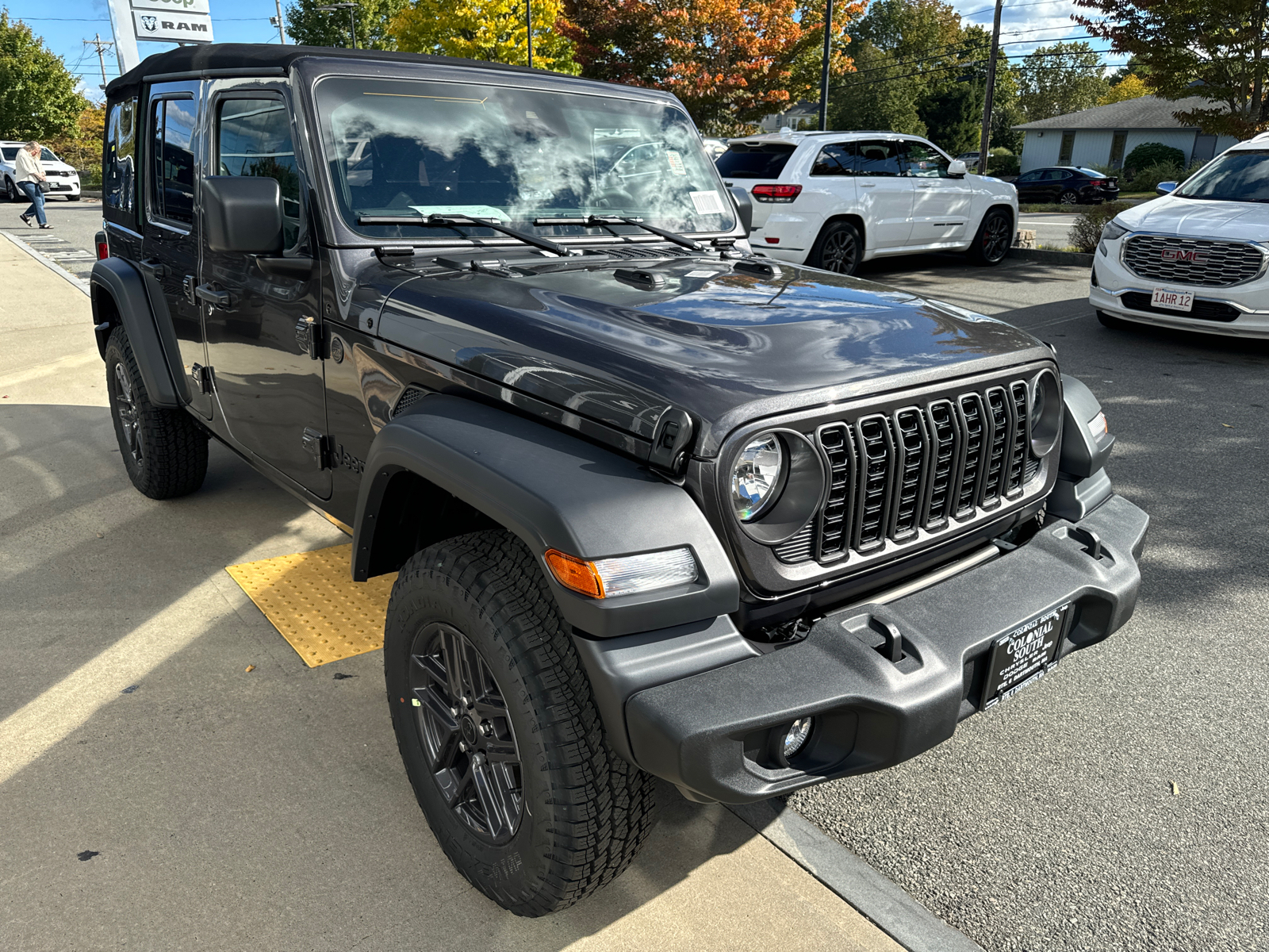 2024 Jeep Wrangler Sport S 8