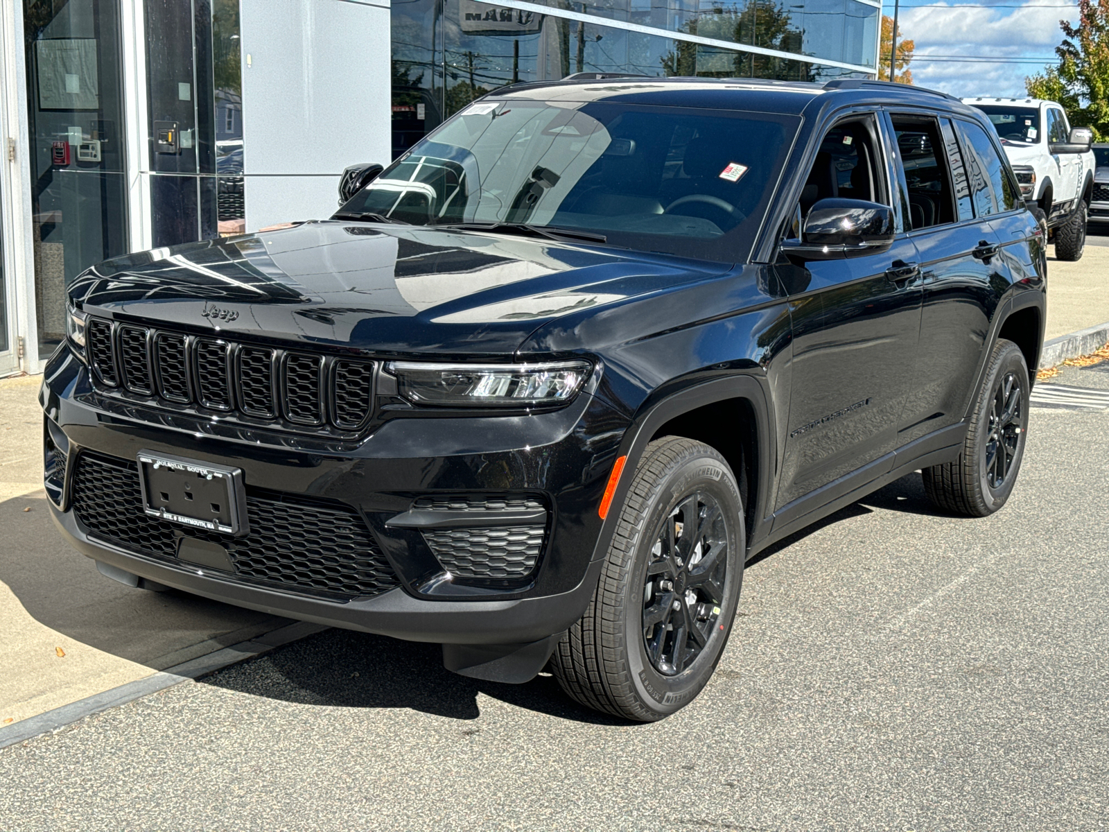 2024 Jeep Grand Cherokee Altitude 1