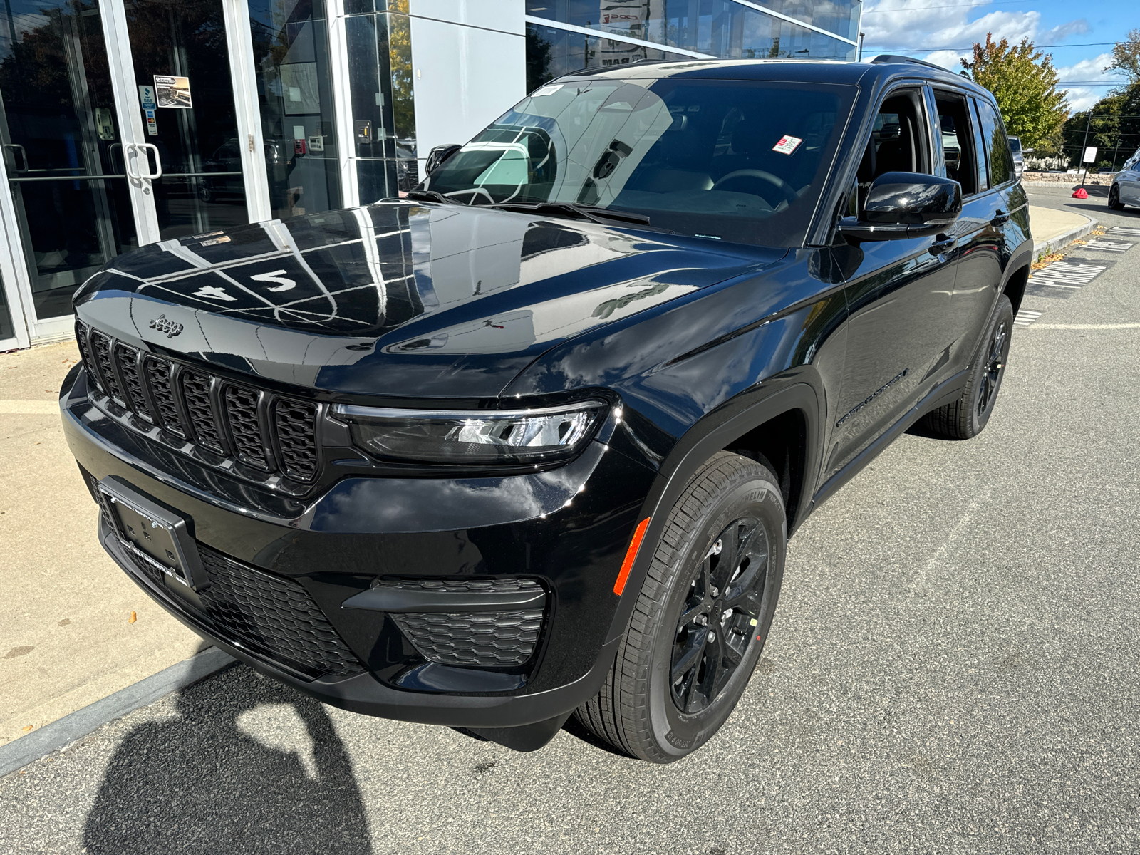 2024 Jeep Grand Cherokee Altitude 2