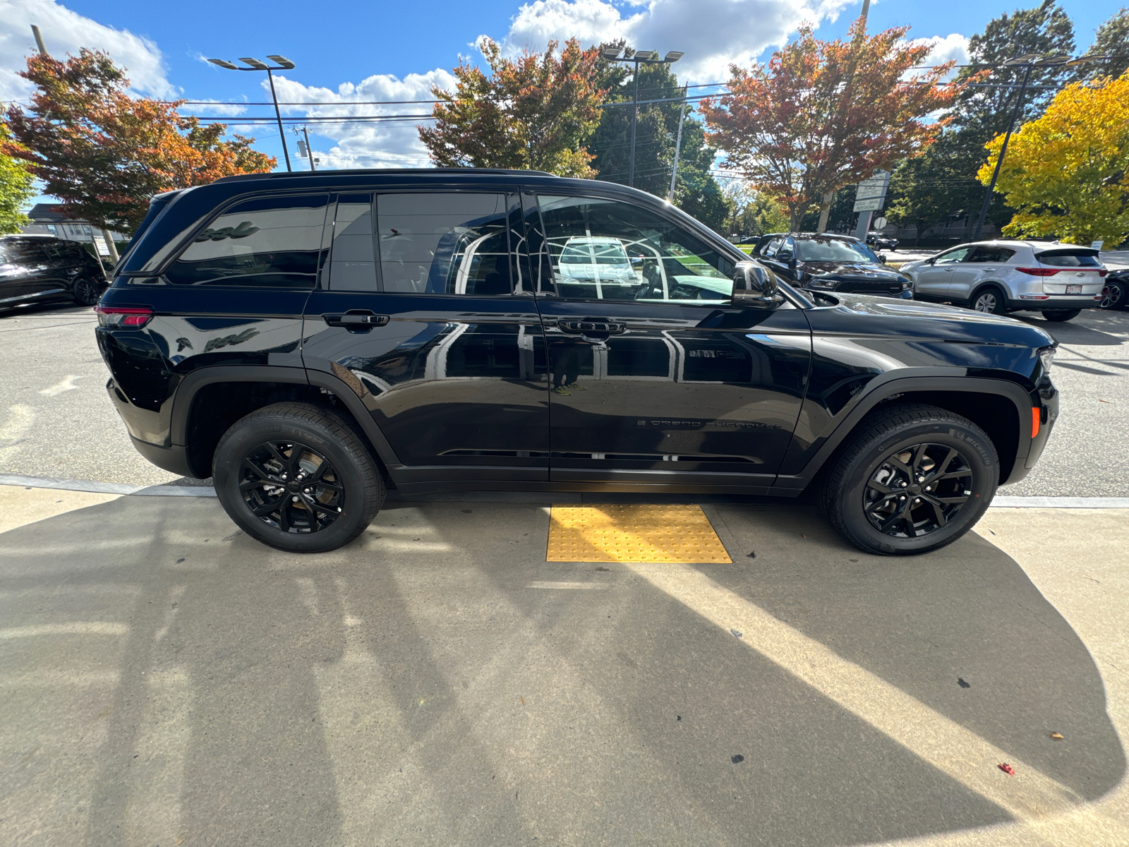 2024 Jeep Grand Cherokee Altitude 7