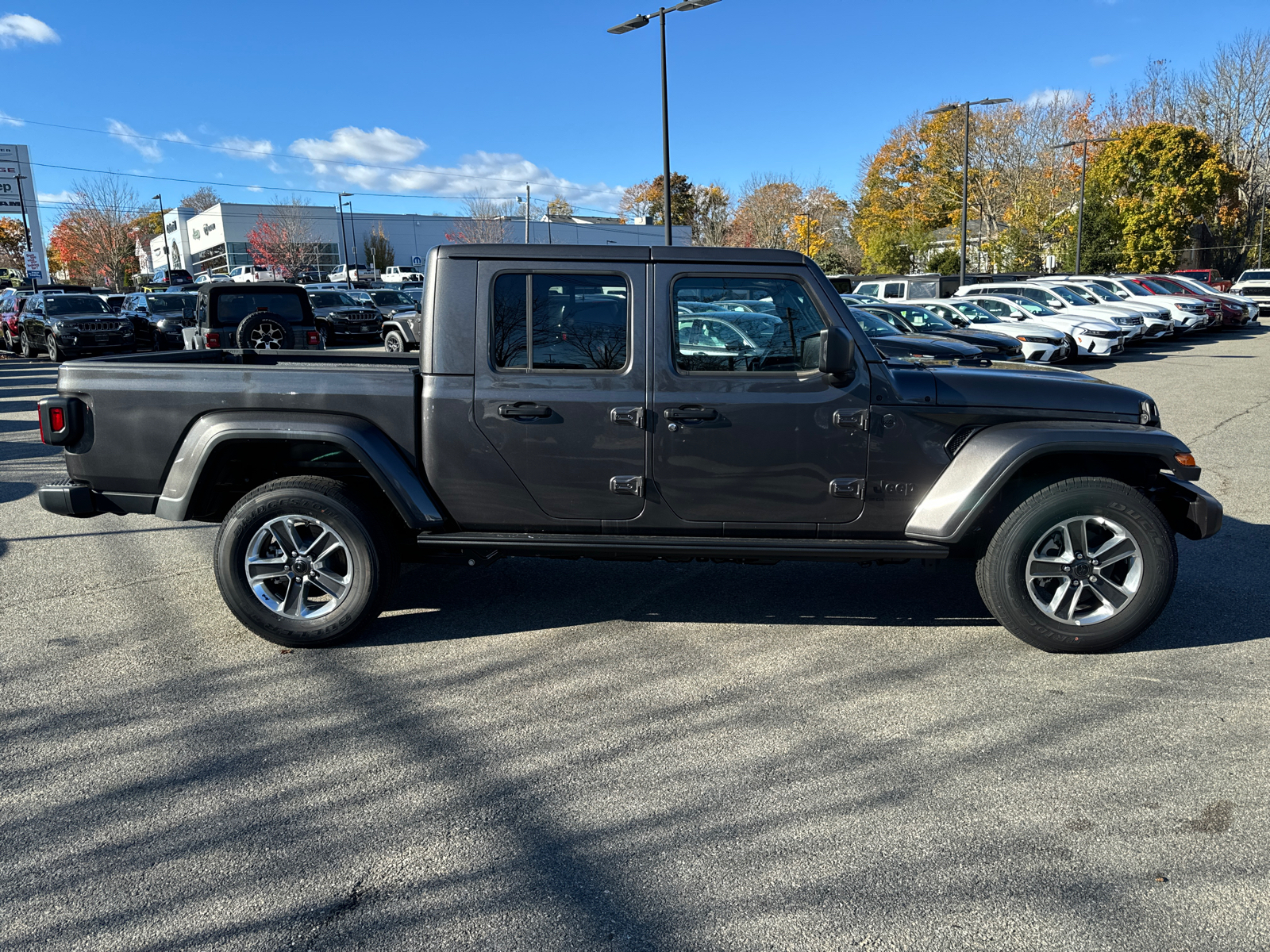 2024 Jeep Gladiator Sport S 4x4 7