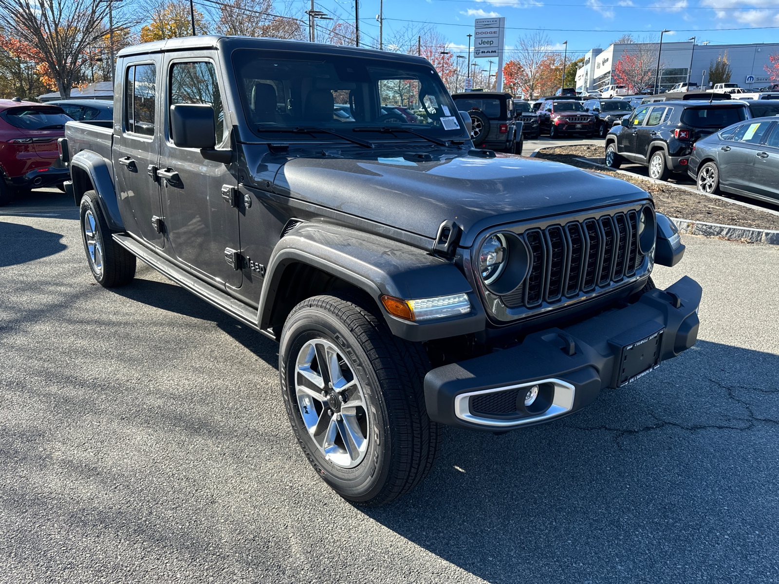 2024 Jeep Gladiator Sport S 4x4 8