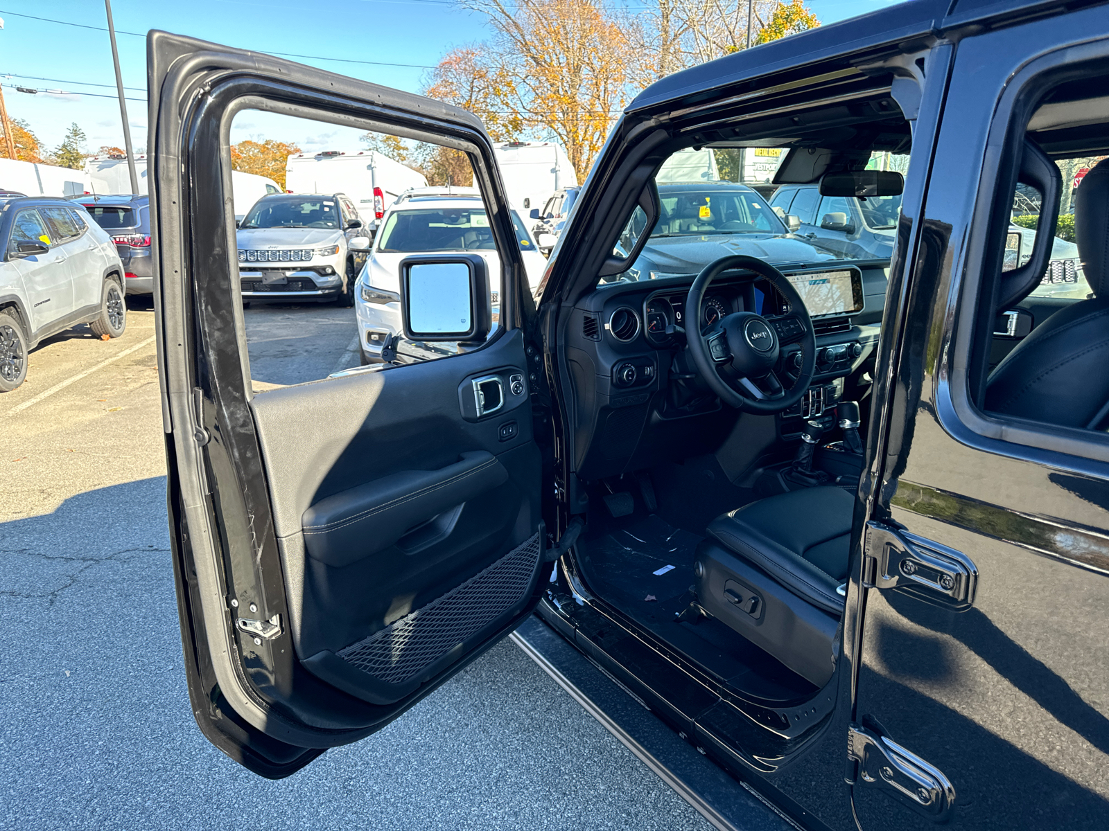 2024 Jeep Gladiator Sport S 4x4 11