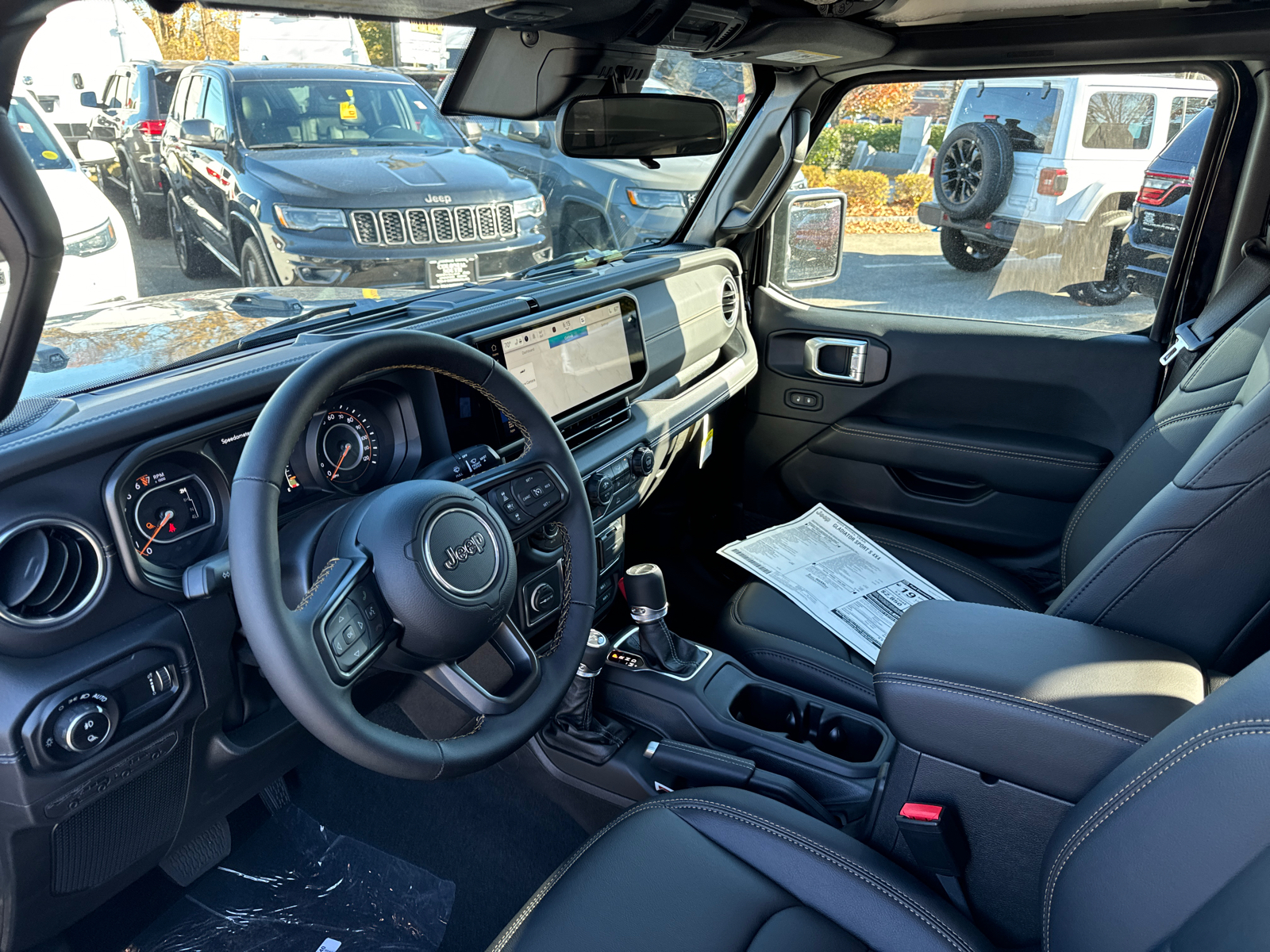 2024 Jeep Gladiator Sport S 4x4 12