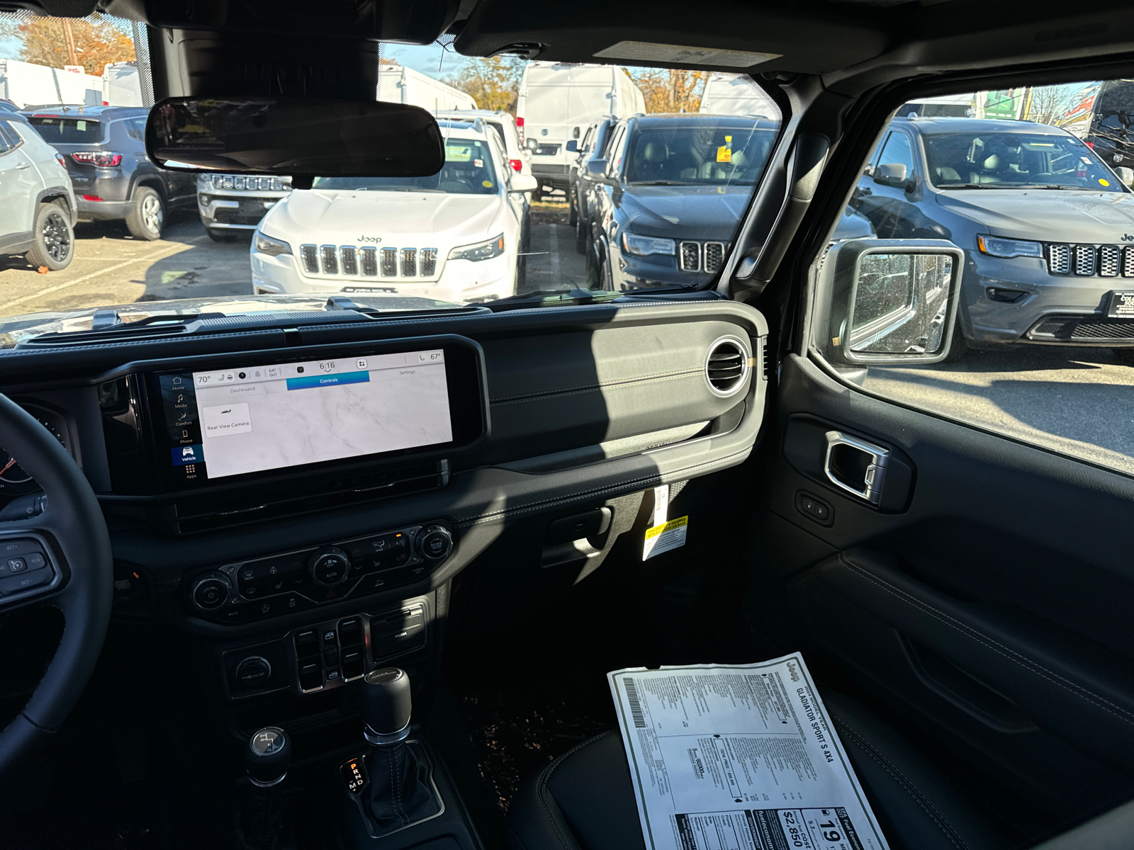 2024 Jeep Gladiator Sport S 4x4 34