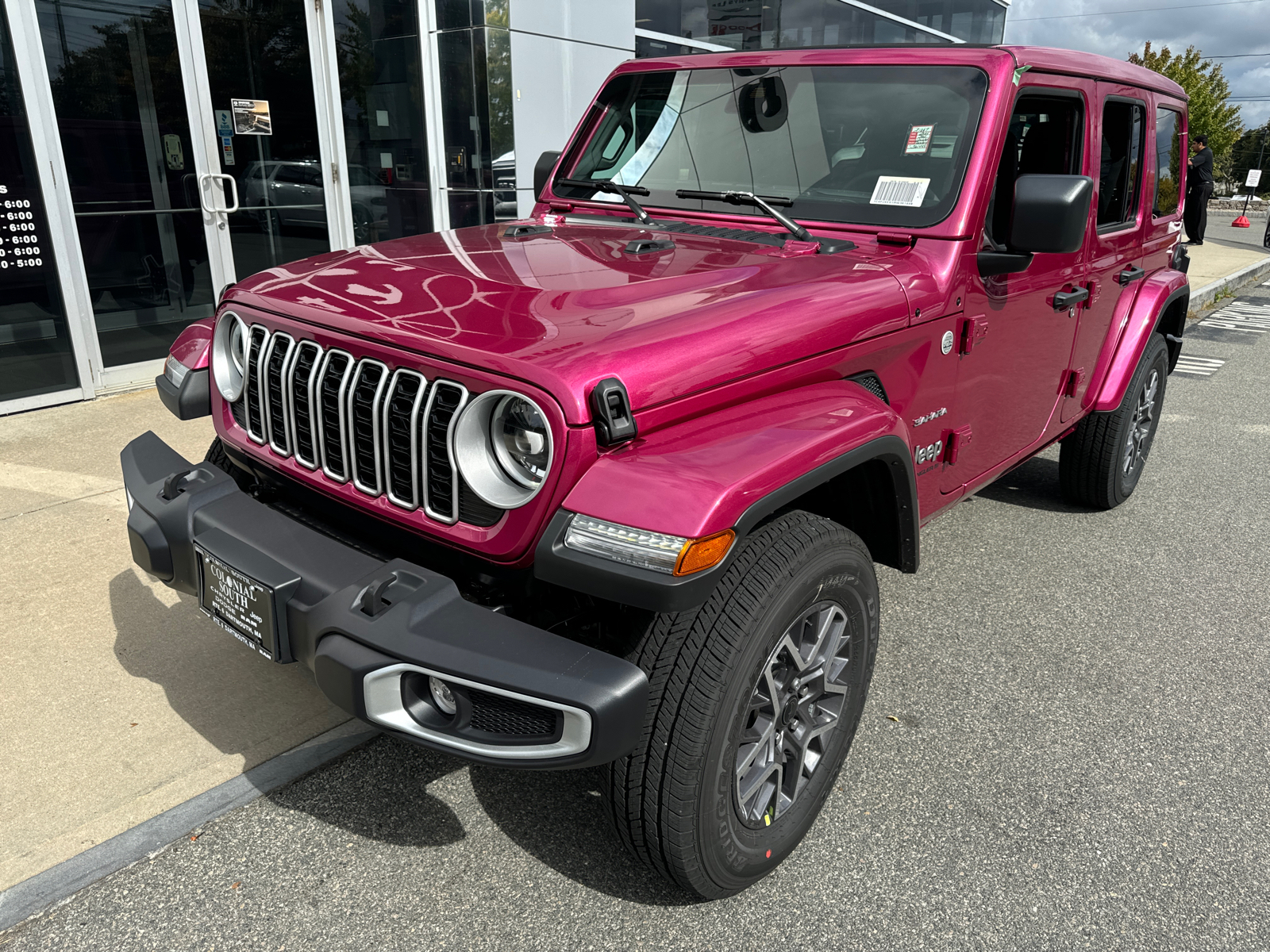 2024 Jeep Wrangler Sahara 2