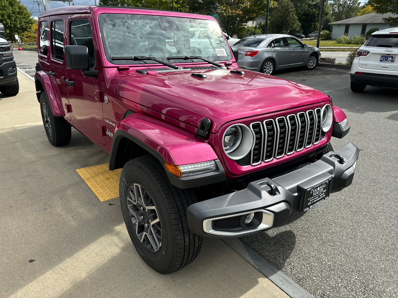 2024 Jeep Wrangler Sahara 8