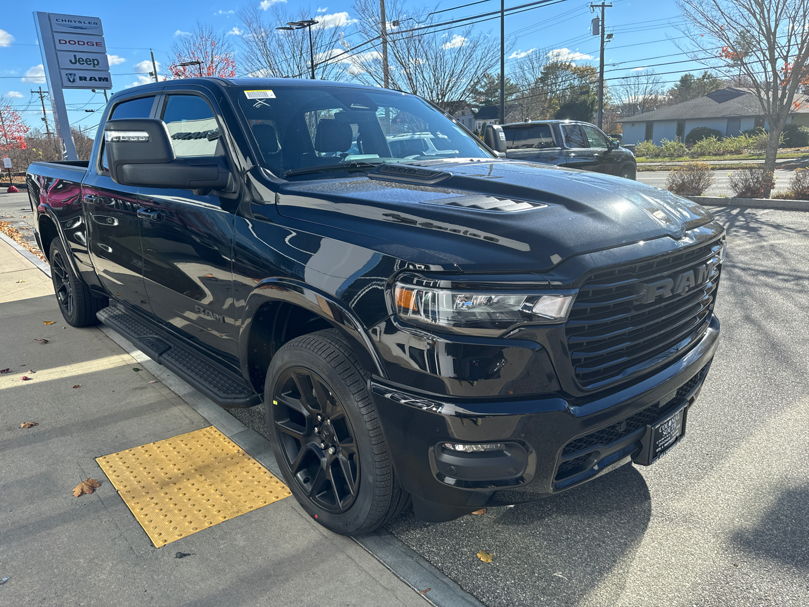 2025 Ram 1500 Laramie 4x4 Crew Cab 64 Box 8